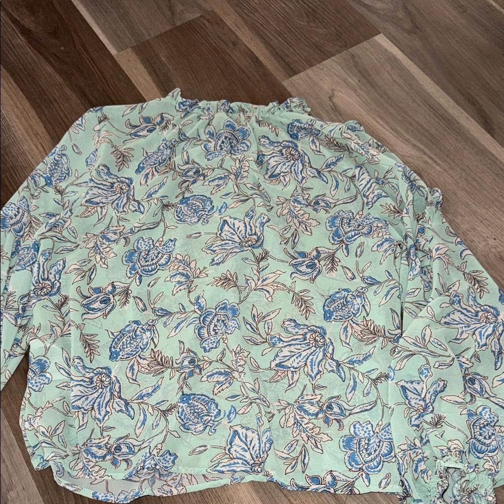 Ricki's Mint Green Floral Tie-Neck Blouse - Picture 4 of 5